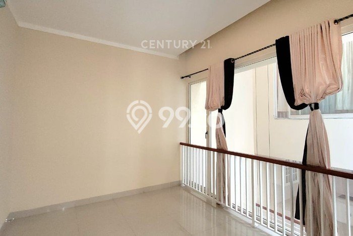 Rumah Disewakan Tangerang Selatan LT 170m2 LB 225m2 Kawasan Bintaro Rumah Disewakan Tangerang Selatan LT 170m2 LB 225m2 Kawasan Bintaro