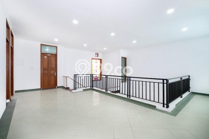 Disewakan Cepat Rumah Kondisi Baik di Area Tebet, Jakarta Selatan Disewakan Cepat Rumah Kondisi Baik di Area Tebet, Jakarta Selatan