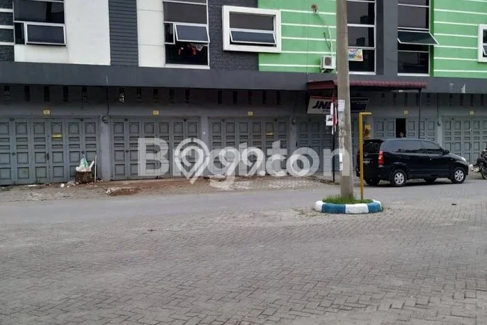 Unit Ruko Dijual di Binjai Kota Binjai Luas Tanah 64m2, Luas Bangunan 192m2 Unit Ruko Dijual di Binjai Kota Binjai Luas Tanah 64m2, Luas Bangunan 192m2