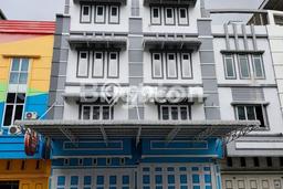 Dijual Komersial di Medan Timur Medan LT 180m2 / LB 1080m2 Dijual Komersial di Medan Timur Medan LT 180m2 / LB 1080m2