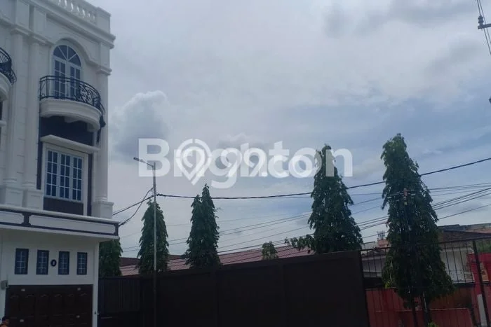 Ruko Disewakan di Area Ramai Medan Amplas, Medan Ruko Disewakan di Area Ramai Medan Amplas, Medan