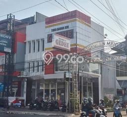 Unit Ruko Disewakan di Caturtunggal di Area Ramai & Strategis Unit Ruko Disewakan di Caturtunggal di Area Ramai & Strategis