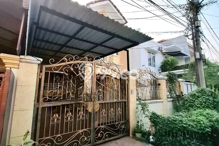 Jual Rumah Luas Elegan Dengan View Cantik di Citra Garden, Jakarta Barat Jual Rumah Luas Elegan Dengan View Cantik di Citra Garden, Jakarta Barat