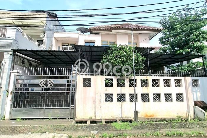 Jual Rumah Mewah Megah Dengan View Cantik di Duta Garden, Tangerang Jual Rumah Mewah Megah Dengan View Cantik di Duta Garden, Tangerang
