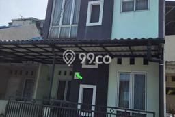 Jual Rumah Strategis Bagus Punya 3 KT di Pondok Aren Tangerang Selatan SHM Jual Rumah Strategis Bagus Punya 3 KT di Pondok Aren Tangerang Selatan SHM