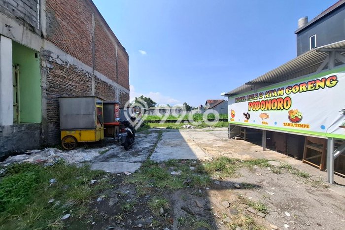Tanah Kosong Dijual di Sleman dengan Area 89m2 Tanah Kosong Dijual di Sleman dengan Area 89m2