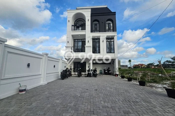 Kost Dijual Lokasi Depok, Sleman, Spesifikasi 35 Kamar Tidur dan Luas 333m2 Kost Dijual Lokasi Depok, Sleman, Spesifikasi 35 Kamar Tidur dan Luas 333m2
