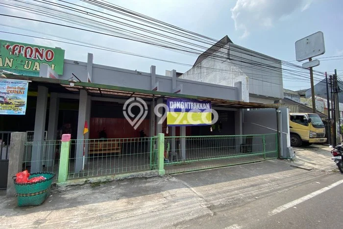 Unit Ruko Disewa Lokasi Banguntapan, Bantul Spesifikasi Luas Bangunan 400m2 Unit Ruko Disewa Lokasi Banguntapan, Bantul Spesifikasi Luas Bangunan 400m2