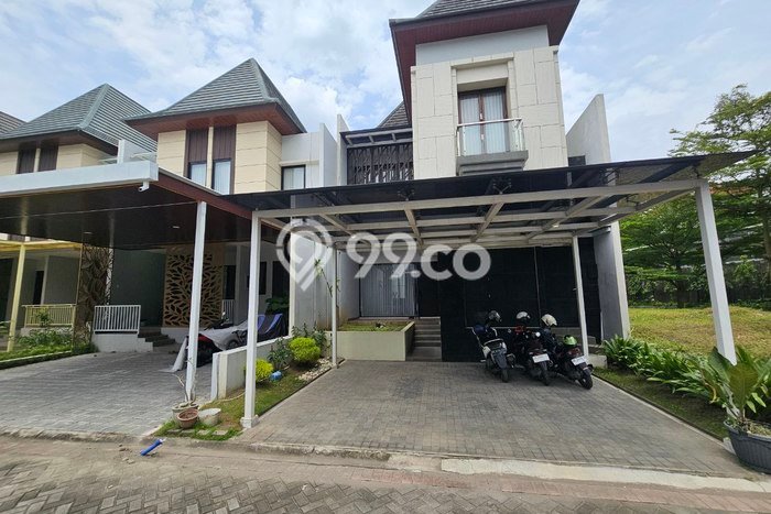 Hunian Eksklusif Siap Huni LT 160m2 di Depok, Sleman Hunian Eksklusif Siap Huni LT 160m2 di Depok, Sleman