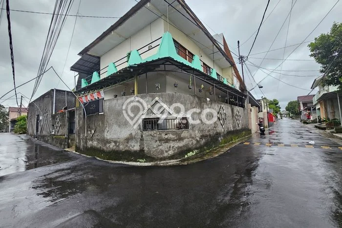 Rumah Kost untuk Dijual di Ngemplak dengan 25 KT, 25 KM, Luas 433m2 Rumah Kost untuk Dijual di Ngemplak dengan 25 KT, 25 KM, Luas 433m2