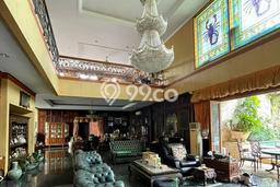 Hunian Mewah LB 1200m2 Siap Pakai Desain Elegan di Simprug, Jakarta Selatan Hunian Mewah LB 1200m2 Siap Pakai Desain Elegan di Simprug, Jakarta Selatan