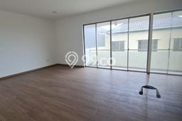 Rumah Luxury Modern Tanpa Renovasi di Pantai Indah Kapuk Jakarta Utara Rumah Luxury Modern Tanpa Renovasi di Pantai Indah Kapuk Jakarta Utara