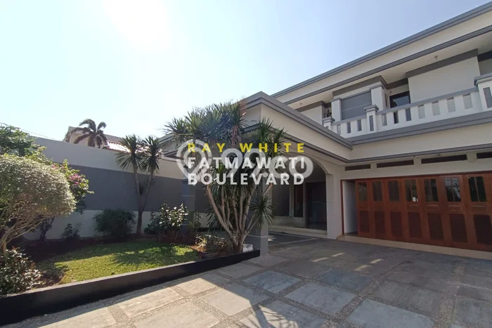 Jual Rumah Luas Megah Dengan View Cantik di Cipete, Jakarta Selatan Jual Rumah Luas Megah Dengan View Cantik di Cipete, Jakarta Selatan
