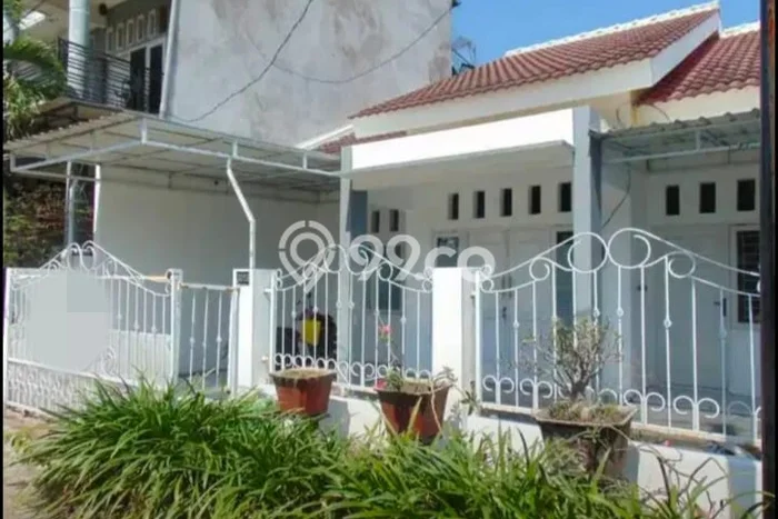 Lokasi strategis! Rumah siap huni disewakan di Sidoarjo LB 45m2 Lokasi strategis! Rumah siap huni disewakan di Sidoarjo LB 45m2