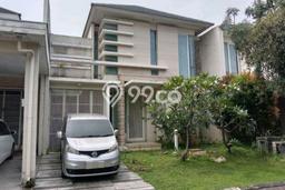 For Sale! Premium House LT 180m2 Desain Modern di Pakuwon Indah For Sale! Premium House LT 180m2 Desain Modern di Pakuwon Indah
