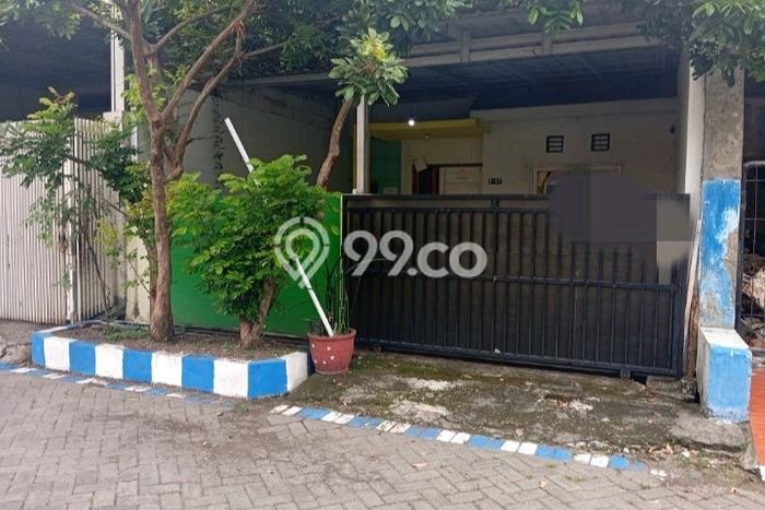 Lokasi terbaik! Rumah siap pakai dikontrakkan di Sidoarjo LB 36m2 Lokasi terbaik! Rumah siap pakai dikontrakkan di Sidoarjo LB 36m2