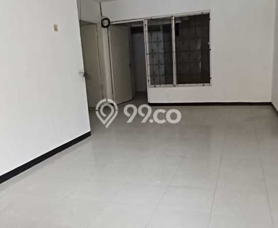 Rumah Sewa Surabaya LT 145m2 LB 142m2 Kawasan Sukomanunggal Rumah Sewa Surabaya LT 145m2 LB 142m2 Kawasan Sukomanunggal