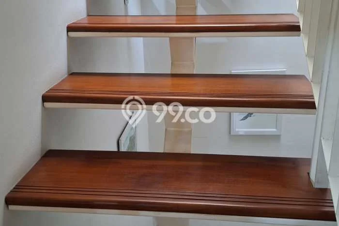 Siap Huni Rumah Mewah 3 Kamar di Cengkareng Dekat ke Mana Pun Siap Huni Rumah Mewah 3 Kamar di Cengkareng Dekat ke Mana Pun