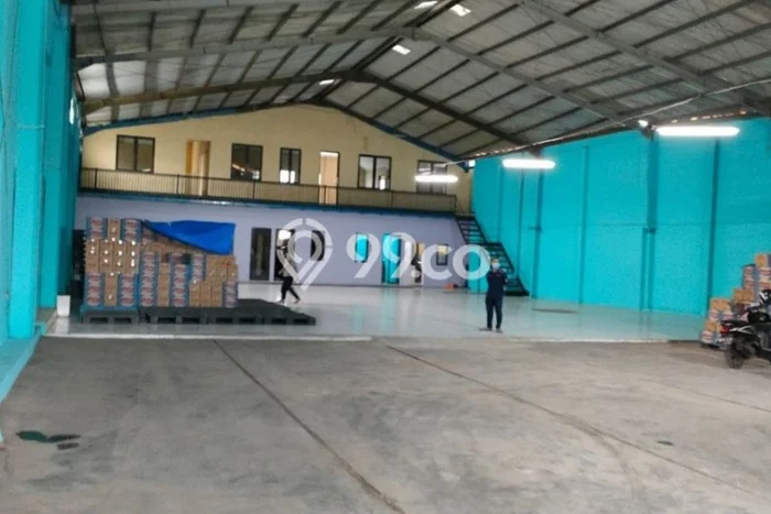Lokasi Strategis! Dijual Gudang Bisnis di Rancaekek, Bandung Kondisi Baik Lokasi Strategis! Dijual Gudang Bisnis di Rancaekek, Bandung Kondisi Baik