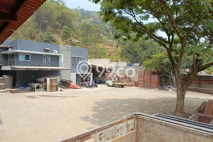Untuk Dijual! Gudang di Cimahi Bandung LT 2190m2 / LB 780m2 Kawasan Strategis Untuk Dijual! Gudang di Cimahi Bandung LT 2190m2 / LB 780m2 Kawasan Strategis