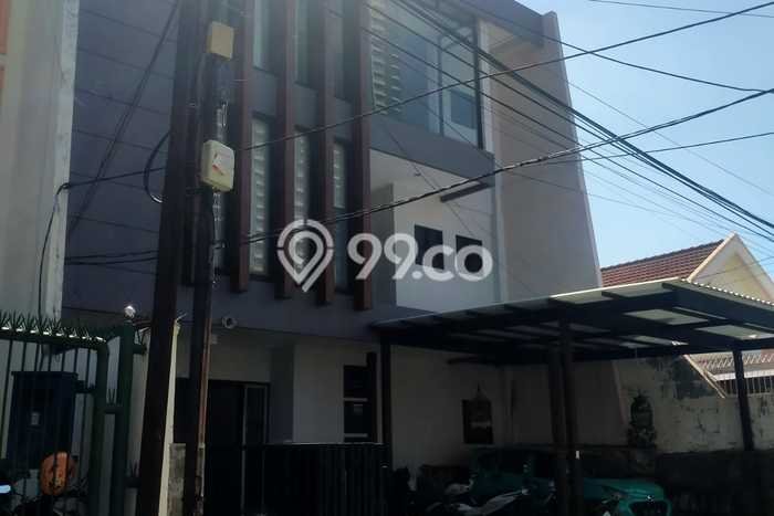 Hot Offer Hunian Mewah Ideal dan Luas di Mulyorejo, Surabaya Hot Offer Hunian Mewah Ideal dan Luas di Mulyorejo, Surabaya