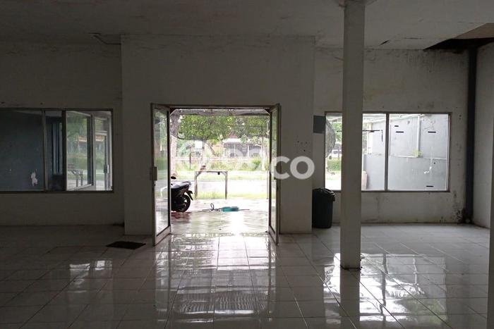 Rumah Strategis Modern Lb 120m2 di Taman, Sidoarjo Rumah Strategis Modern Lb 120m2 di Taman, Sidoarjo