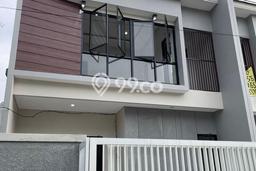 Hunian Nyaman Asri 4 KT Siap Pakai di Mulyosari Surabaya Hunian Nyaman Asri 4 KT Siap Pakai di Mulyosari Surabaya