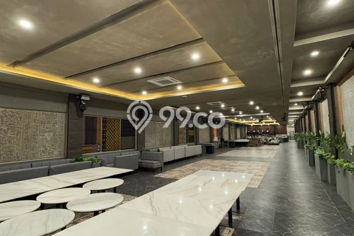 Ruko Disewa di Surabaya dengan LB 2400m2 Area Komersial Ramai Ruko Disewa di Surabaya dengan LB 2400m2 Area Komersial Ramai