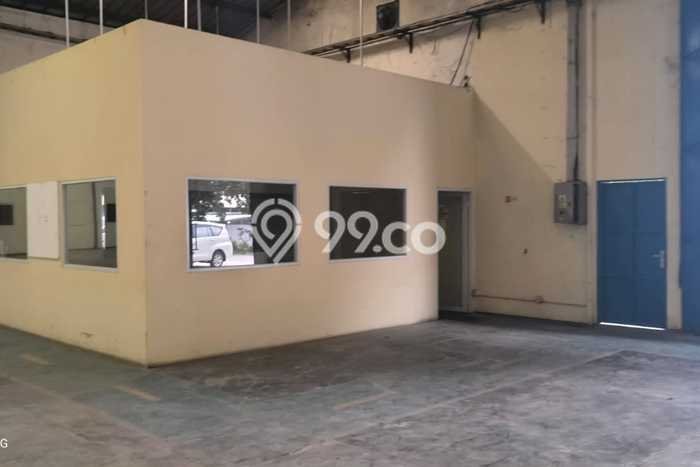 Area Strategis! Disewakan Gudang Lokasi Ciracas, Jakarta Timur Cocok untuk Bisnis Area Strategis! Disewakan Gudang Lokasi Ciracas, Jakarta Timur Cocok untuk Bisnis