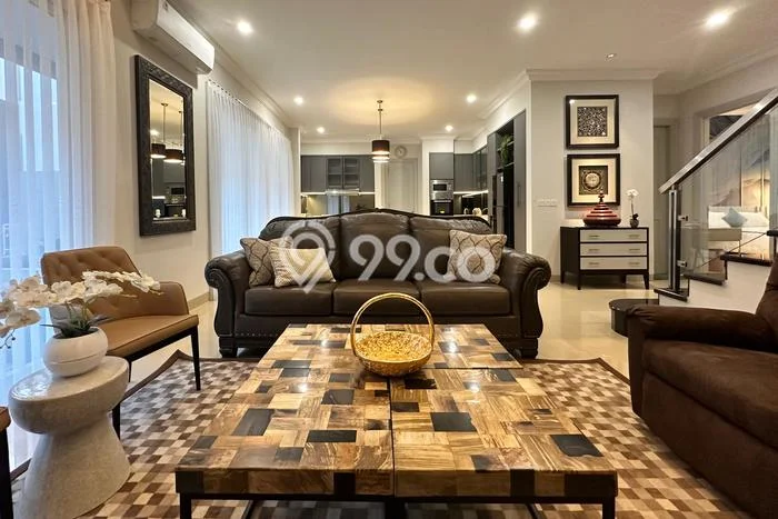 HUNIAN PILIHAN! Rumah kawasan Wisata Bukit Mas, 4 KM, Area Asri, Luas 300m2m² LB 305m2m² HUNIAN PILIHAN! Rumah kawasan Wisata Bukit Mas, 4 KM, Area Asri, Luas 300m2m² LB 305m2m²