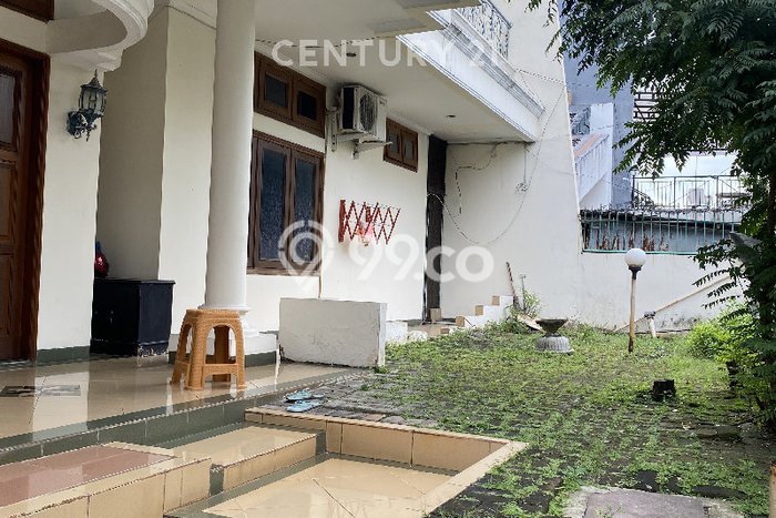 Disewakan! Rumah 5 Kamar Tidur &
3 Kamar Mandi di Pulomas, Jakarta Timur Disewakan! Rumah 5 Kamar Tidur &
3 Kamar Mandi di Pulomas, Jakarta Timur