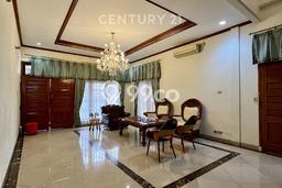 Disewakan! Rumah 6 Kamar Tidur &
5 Kamar Mandi di Kayu Putih, Jakarta Timur Disewakan! Rumah 6 Kamar Tidur &
5 Kamar Mandi di Kayu Putih, Jakarta Timur