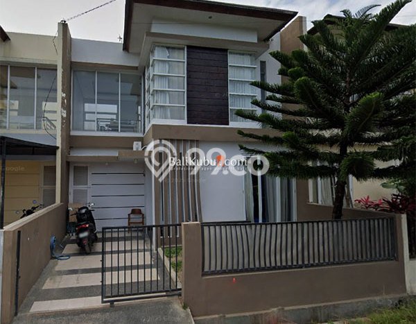 RARE UNIT! Rumah di Kerobokan Kelod, 3 KM, Pemandangan Kota, LT 100m² Bangunan 120m² RARE UNIT! Rumah di Kerobokan Kelod, 3 KM, Pemandangan Kota, LT 100m² Bangunan 120m²