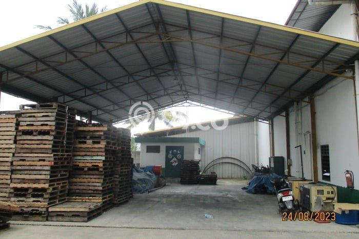 Area Ramai! Pabrik Dijual di Jawilan untuk Bisnis Luas Bangunan 5559m2 Area Ramai! Pabrik Dijual di Jawilan untuk Bisnis Luas Bangunan 5559m2