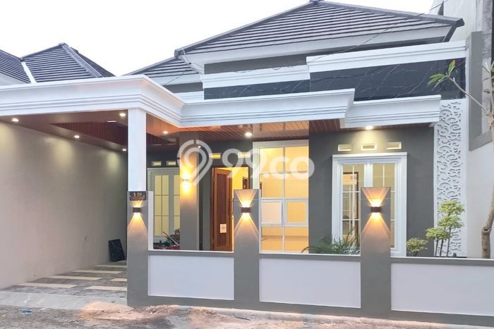 Rumah Modern 3 KT di Burangrang Bandung Semi Furnished Rumah Modern 3 KT di Burangrang Bandung Semi Furnished