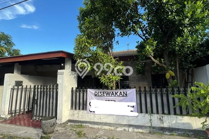Rumah Disewakan Surabaya LT 153m2 LB 153m2 Area Kutisari Rumah Disewakan Surabaya LT 153m2 LB 153m2 Area Kutisari