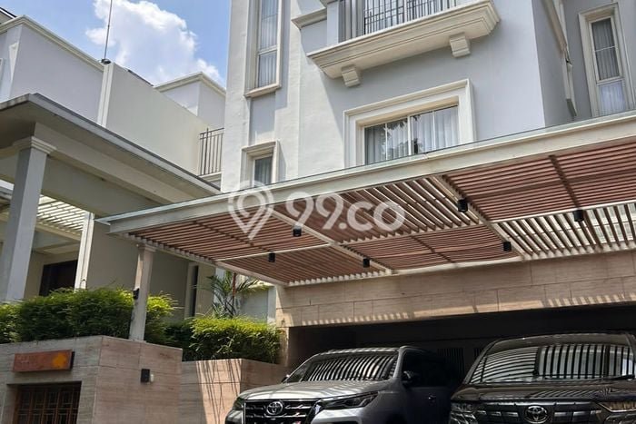 Rumah Elit Modern Siap Huni di Lebak Bulus Jakarta Selatan Rumah Elit Modern Siap Huni di Lebak Bulus Jakarta Selatan