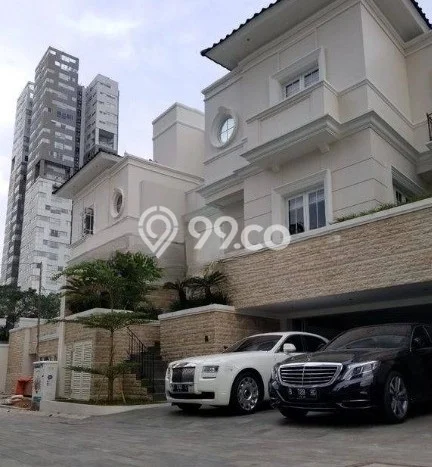 Jual Rumah Mewah Megah Dengan View Eksklusif di Gandaria, Jakarta Selatan Jual Rumah Mewah Megah Dengan View Eksklusif di Gandaria, Jakarta Selatan