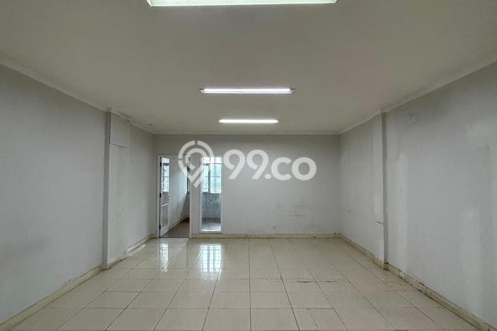 Unit Ruko Dijual di Cinere Depok Luas Tanah 166m2, Luas Bangunan 370m2 Unit Ruko Dijual di Cinere Depok Luas Tanah 166m2, Luas Bangunan 370m2
