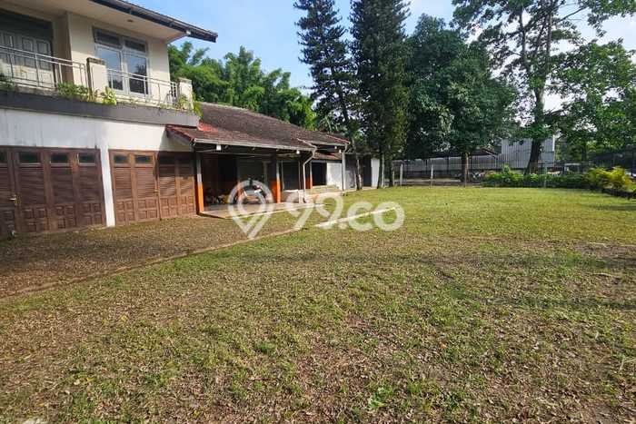 Dijual Tanah 2500m2 di Lebak Bulus, Jakarta Selatan Dijual Tanah 2500m2 di Lebak Bulus, Jakarta Selatan