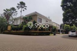 Hunian Elit LB 500m2 Siap Huni Desain Elegan di BSD Foresta, Tangerang Hunian Elit LB 500m2 Siap Huni Desain Elegan di BSD Foresta, Tangerang