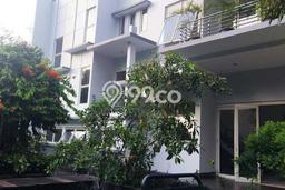 Rumah Luxury Modern Tanpa Renovasi di BSD Telaga Golf Tangerang Rumah Luxury Modern Tanpa Renovasi di BSD Telaga Golf Tangerang