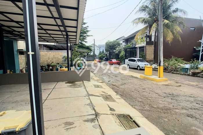 Jual Rumah Favorit Siap Huni LB 150m2 di Ciputat, Tangerang Selatan Jual Rumah Favorit Siap Huni LB 150m2 di Ciputat, Tangerang Selatan