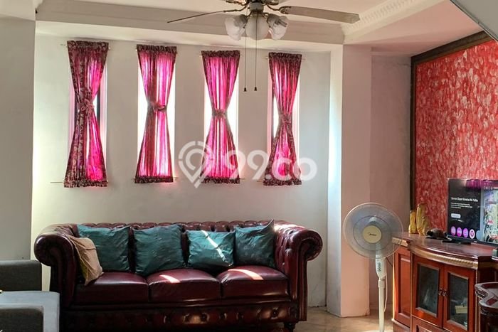 Hunian Cantik Modern Lb 221m2 di Pamulang, Tangerang Selatan Hunian Cantik Modern Lb 221m2 di Pamulang, Tangerang Selatan
