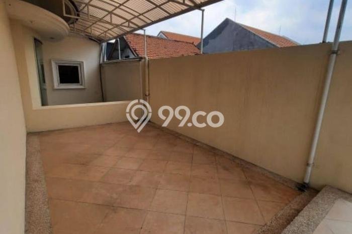 Dijual Rumah Mewah Exclusive di Tenggilis Mejoyo, Surabaya Dijual Rumah Mewah Exclusive di Tenggilis Mejoyo, Surabaya