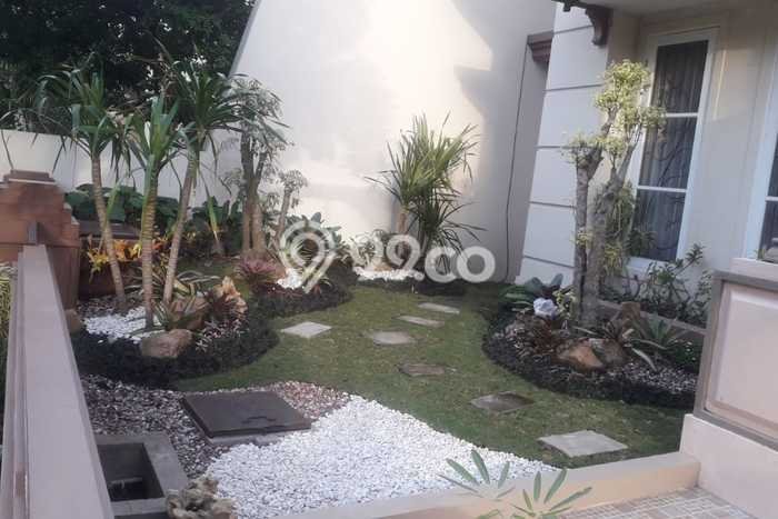 For Sale! Luxury House LT 300m2 Desain Modern di Keputih For Sale! Luxury House LT 300m2 Desain Modern di Keputih
