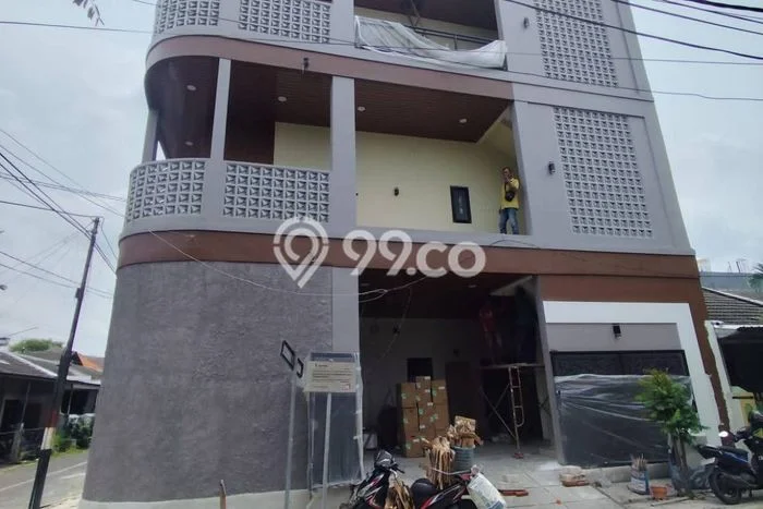 Unit Kost Dijual di Karangpilang dengan 31 Kamar Kawasan Strategis Unit Kost Dijual di Karangpilang dengan 31 Kamar Kawasan Strategis