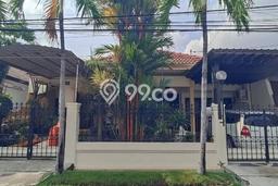 Rumah Luxury Modern Tanpa Renovasi di Manyar Surabaya Rumah Luxury Modern Tanpa Renovasi di Manyar Surabaya