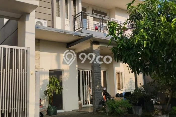 Dijual Hunian Rumah Nyaman 5 Kamar di Wonorejo, Surabaya Dijual Hunian Rumah Nyaman 5 Kamar di Wonorejo, Surabaya