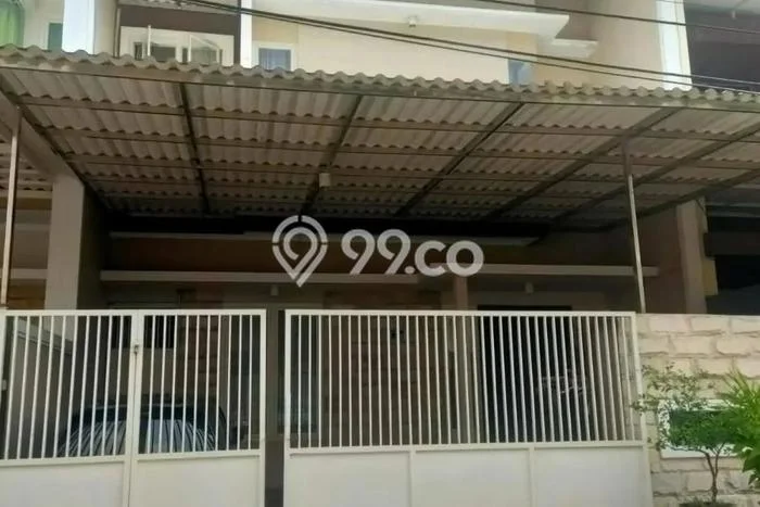 Rumah Luas Asri 5 KT Siap Huni di Manyar Surabaya Rumah Luas Asri 5 KT Siap Huni di Manyar Surabaya